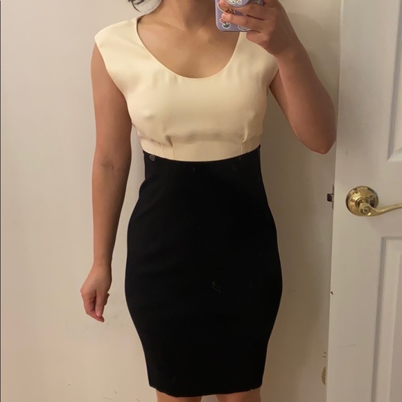 Chanel dress+cardigan set. Fit xs - Picture 3 of 16